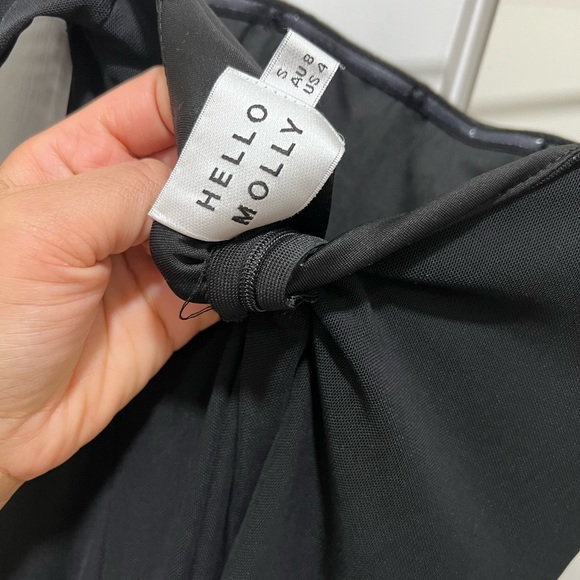 Blk mini dress size small - Picture 3 of 3